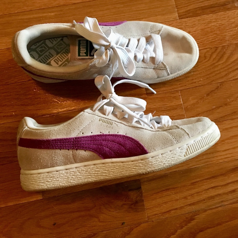 Puma suede tennis shoes